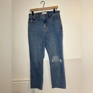 Abercrombie & Fitch Curve Love Ultra High Rise 90s Straight Jean
